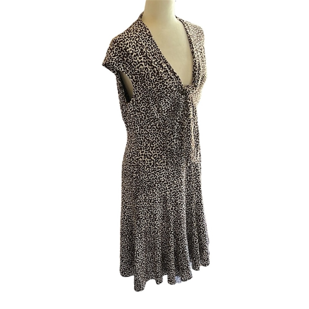 Talbots Vintage Y2K Leopard Print Fit and Flare Dress Size 10 - Picture 4 of 14